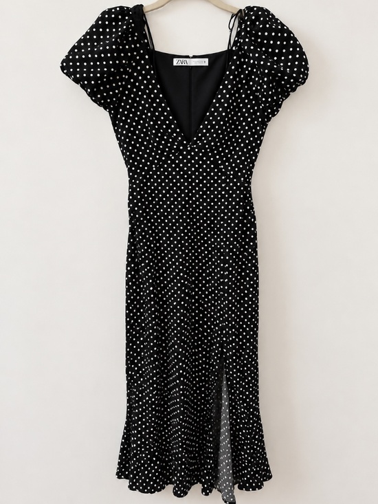 Zara Dresses & Skirts - Black & White Polka Dot Puff Sleeve Midi Dress